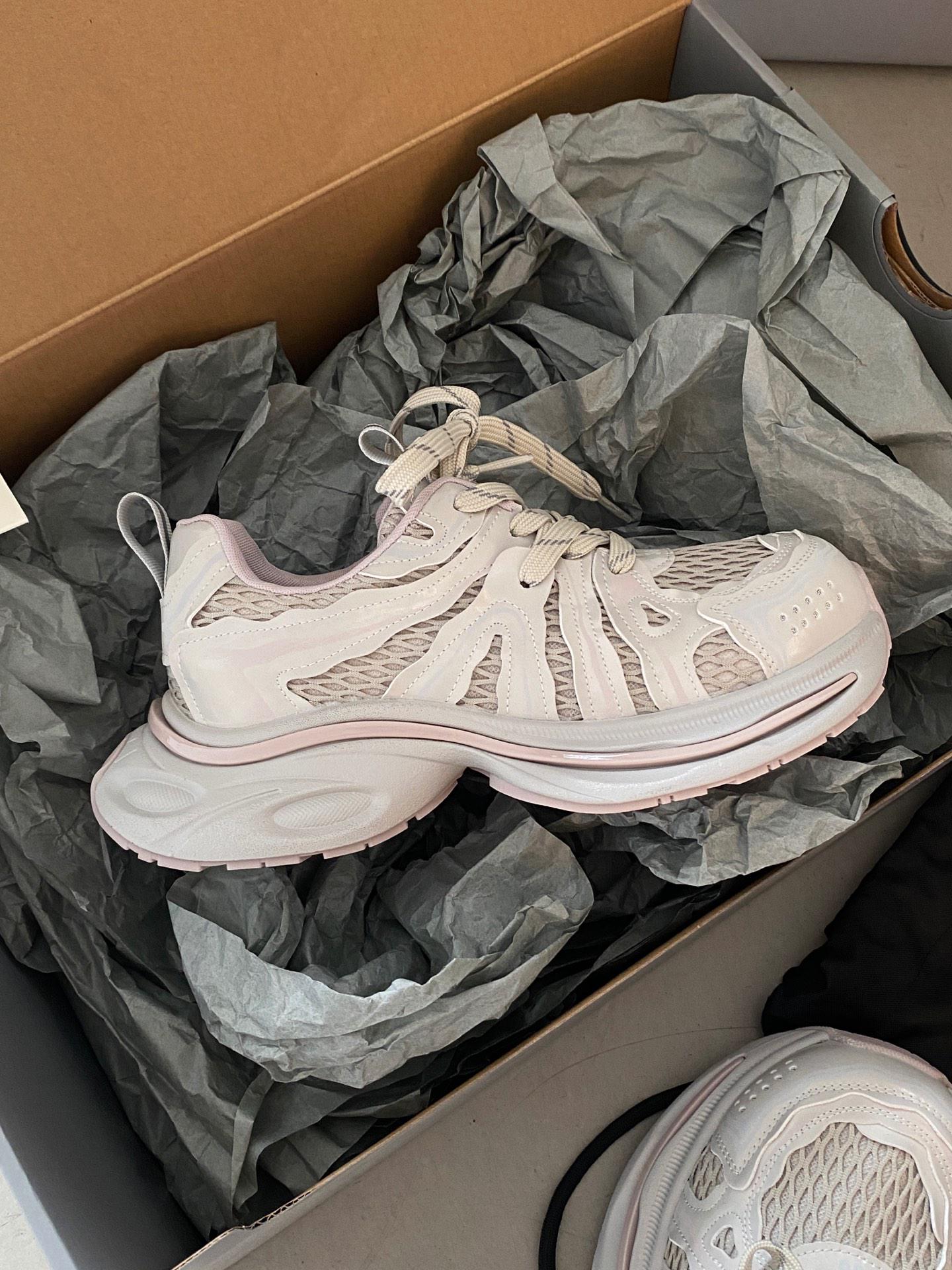 Women's thick-soled shoes/dad shoes/breathable mesh/lace-up/fashionable/wearable in all seasons/Personalized Gifts